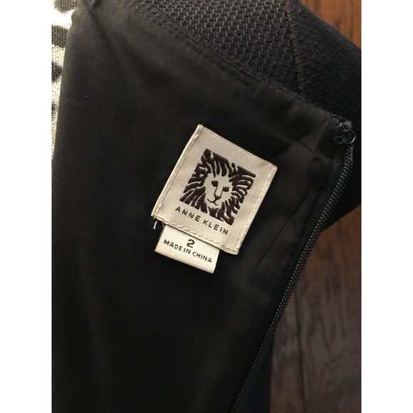 Anne Klein Black Dress Size 2 - Picture 6 of 6